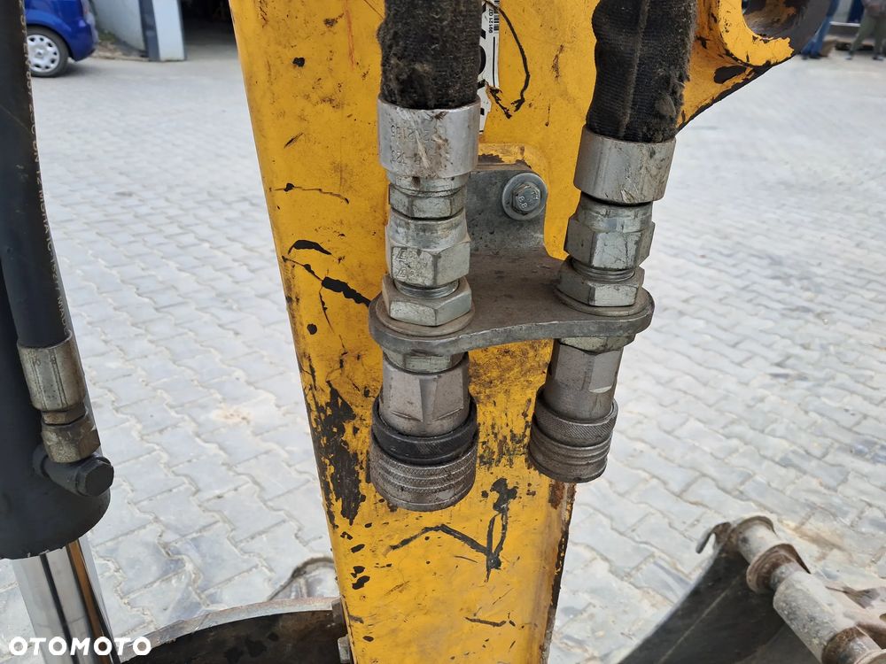 Bobcat E 35 * 3 łyżki * 3.5T *szybkozłącze * dodatkowe linie hydrauliczne * 2016r KUBOTA silnik 24.4KW * zero obrys * 3130 mtg *waga 3500 kg mini KOPARKA U36 303.5 8035 ET35 EZ35 ECR 38 U35 - 3