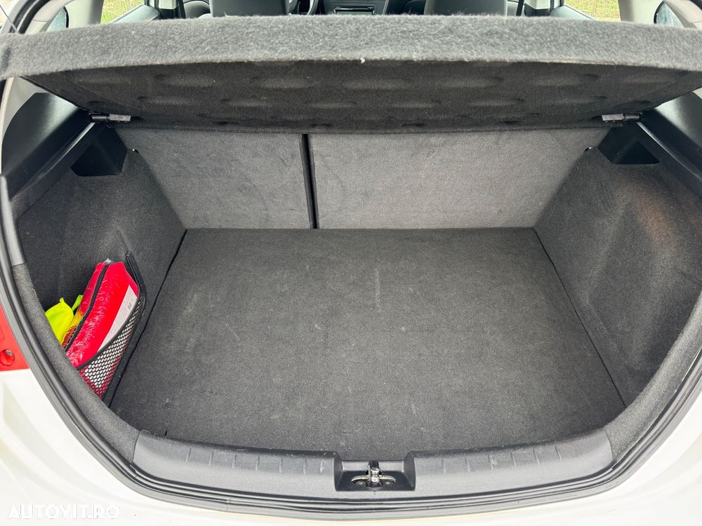 Seat Leon 1.6 TDI Style - 13