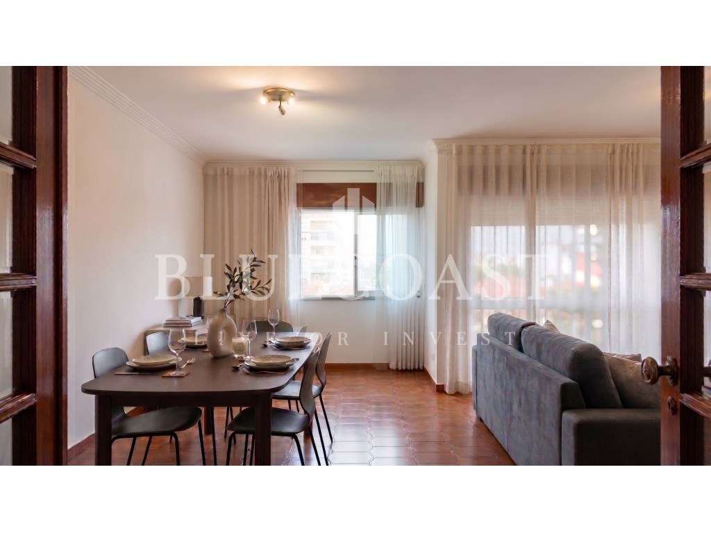 Apartamento de 3 assoalhadas na Amora, com vista Rio - Grande imagem: 2/11