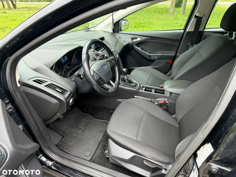 Ford Focus 1.5 TDCi Trend - 11