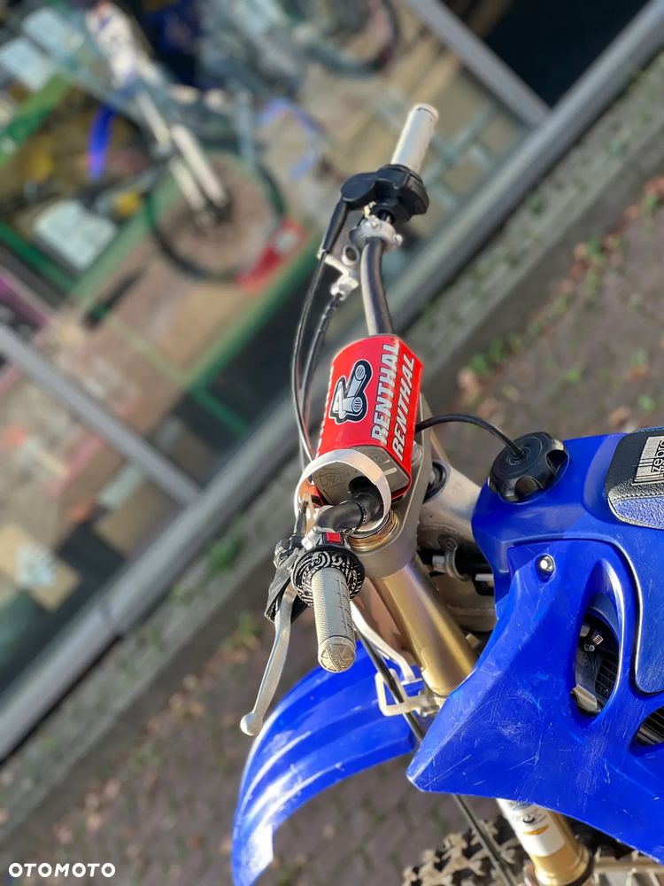 Yamaha YZ - 8
