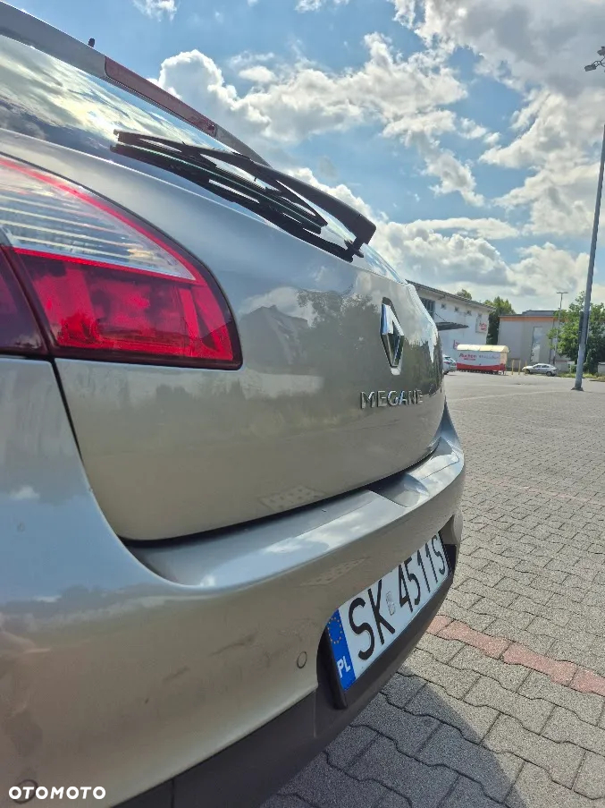 Renault Megane 1.6 16V Dynamique Euro5 - 15