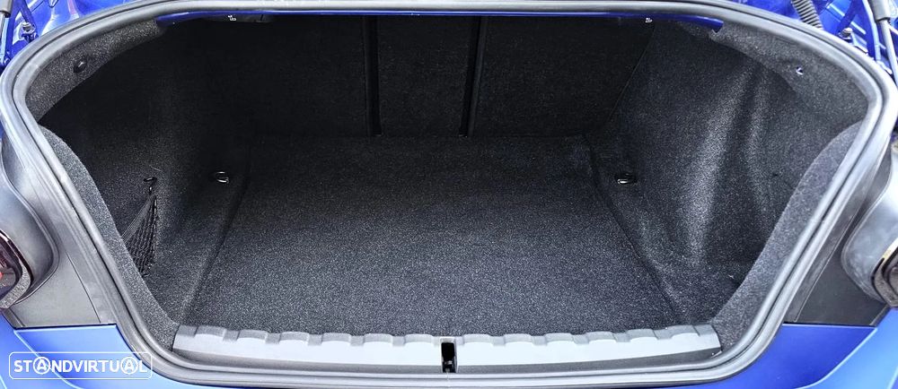 BMW 218 i Aut. - 36
