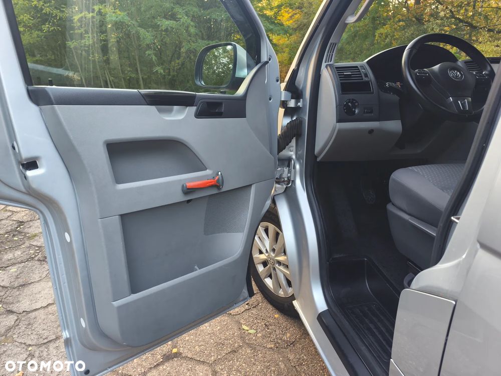 Volkswagen Transporter - 19