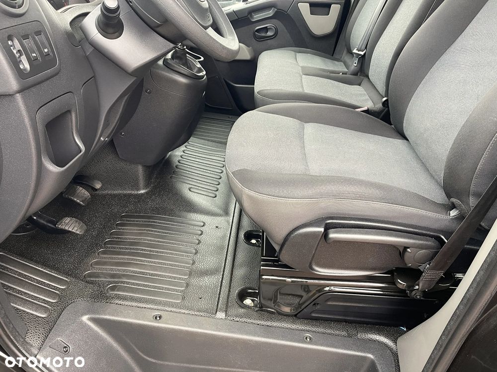 Renault Master Brygadówka Doka L2H2 - 16