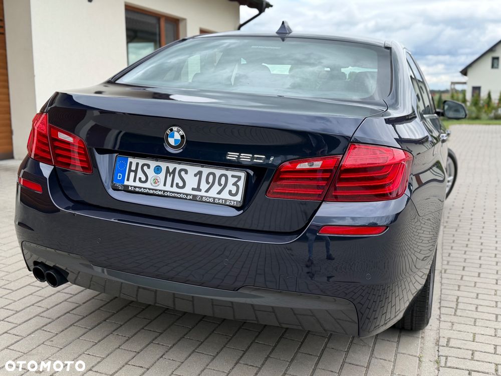 BMW Seria 5 520i Sport-Aut - 16