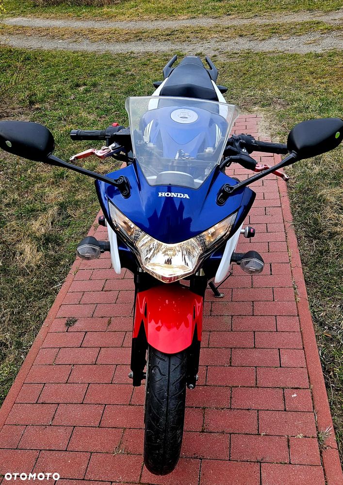 Honda CBR - 4