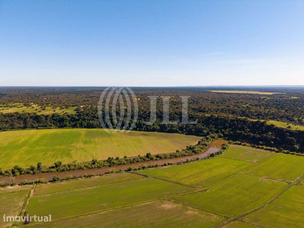 Propriedade com três prédios, Alcácer do Sal, Vale do Guizo - Grande imagem: 4/5
