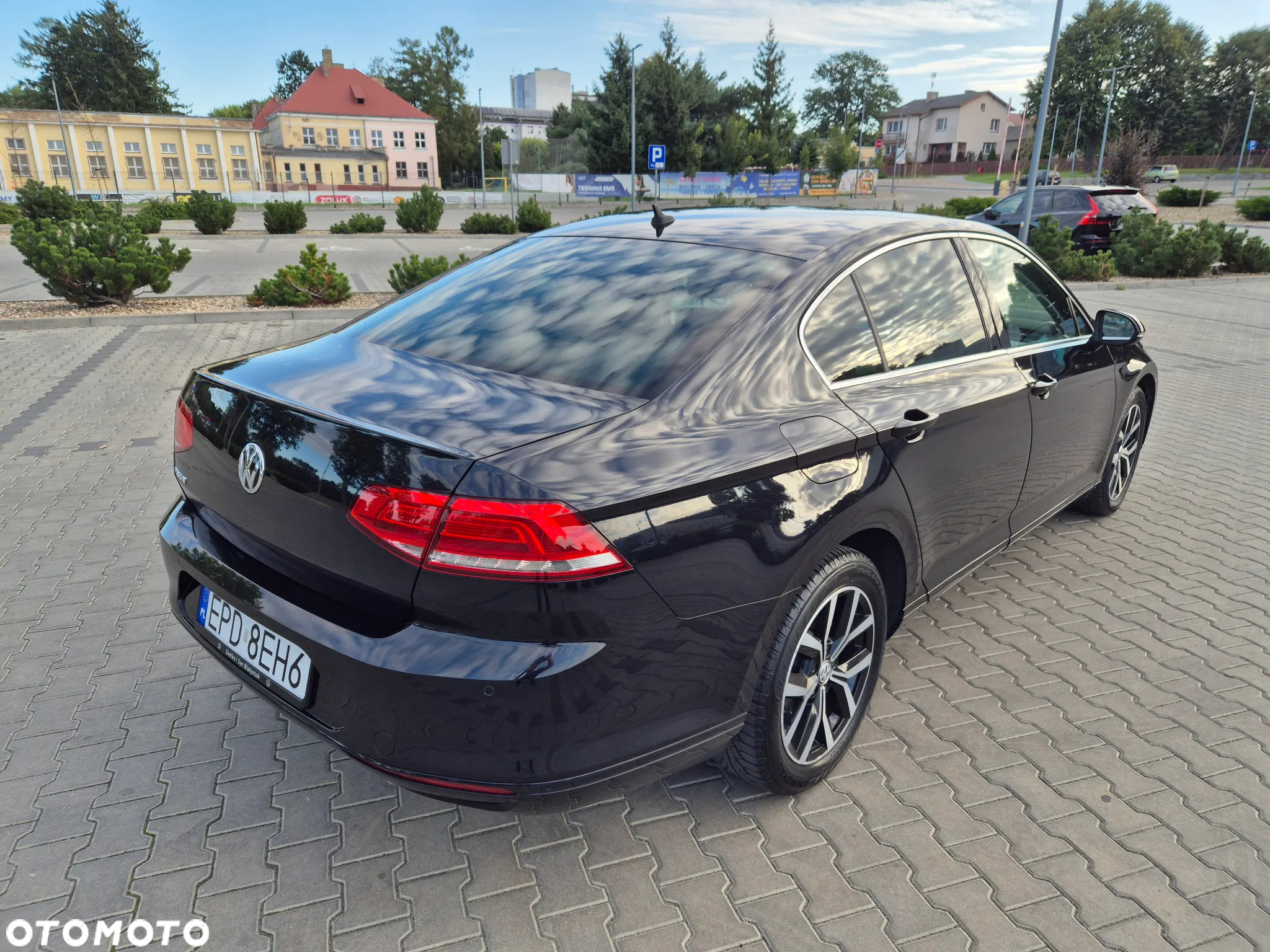 Volkswagen Passat 2.0 TDI BMT Comfortline - 9