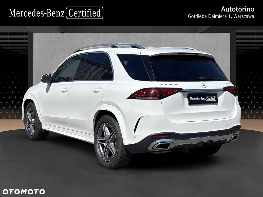 Mercedes-Benz GLE 300 d 4-Matic Premium - 4