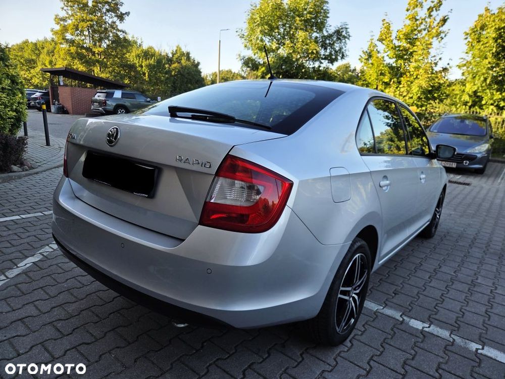 Skoda RAPID 1.4 TDI DPF Active - 9