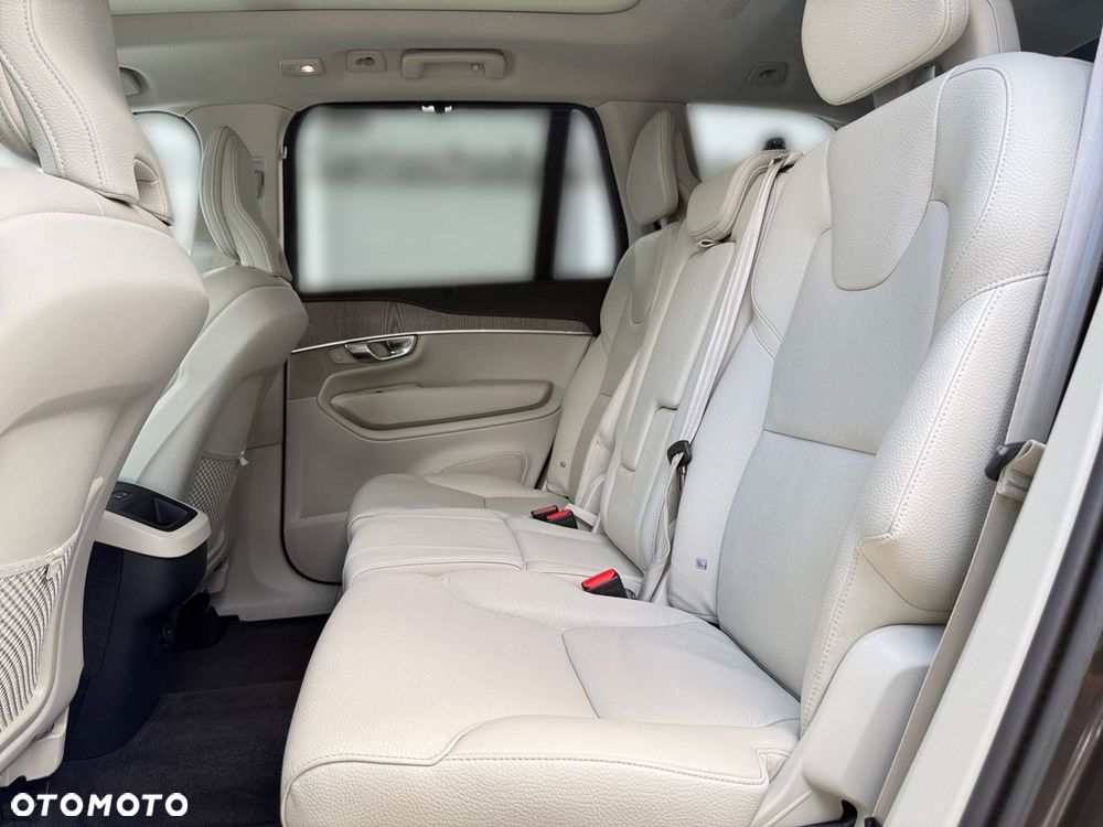 Volvo XC 90 - 14