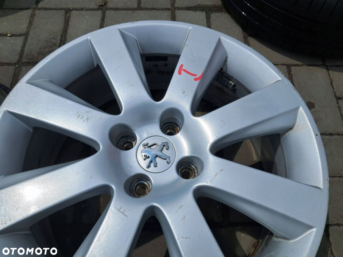 Peugeot 5008 FELGI Aluminiowe 18" 4x108 ET29 7J 9675496577 - 10