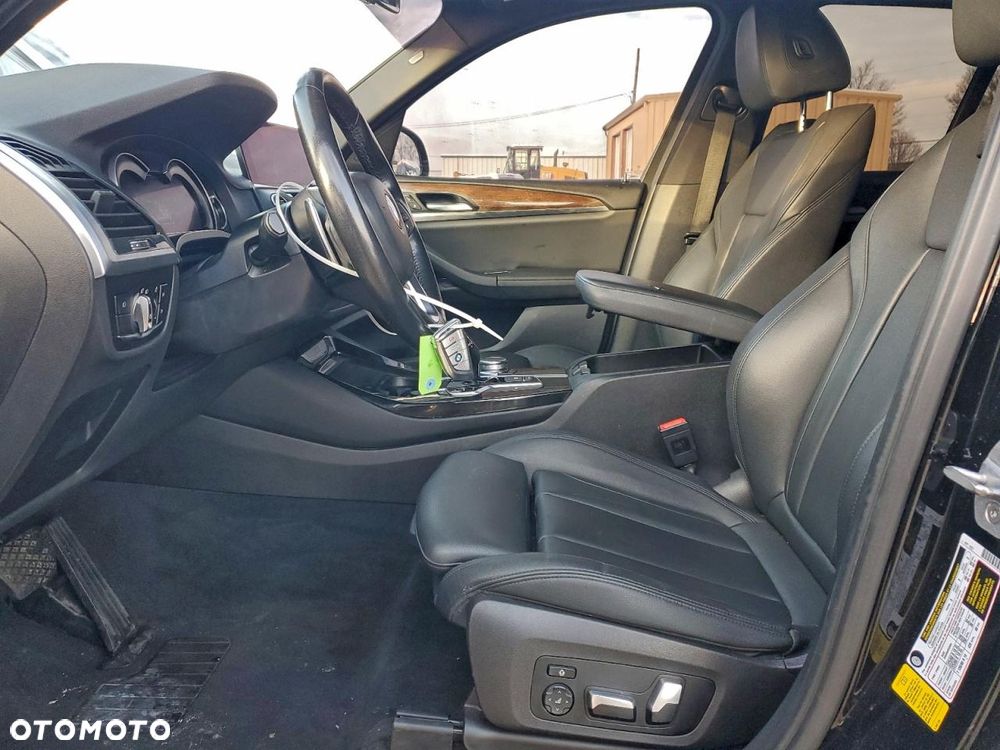 BMW X3 xDrive30i GPF xLine sport - 8