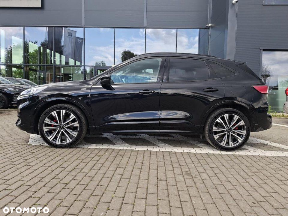 Ford Kuga - 2