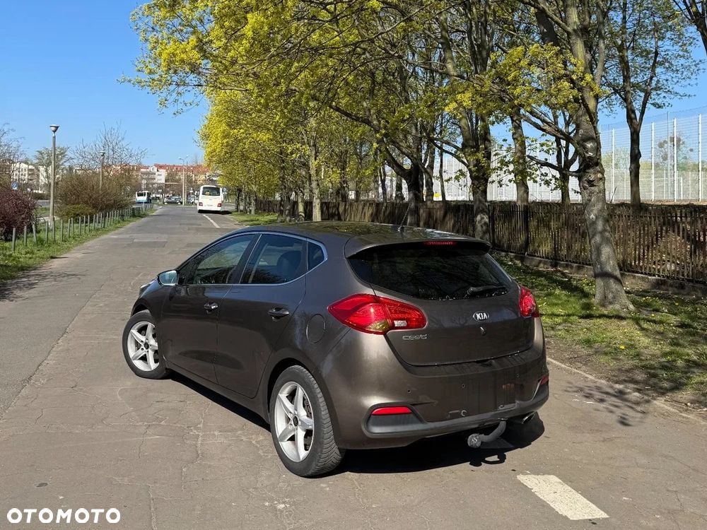 Kia Ceed 1.6 GDI XL - 3