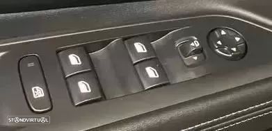 Peugeot 5008 PureTech 130 Stop & Start Allure Pack - 16