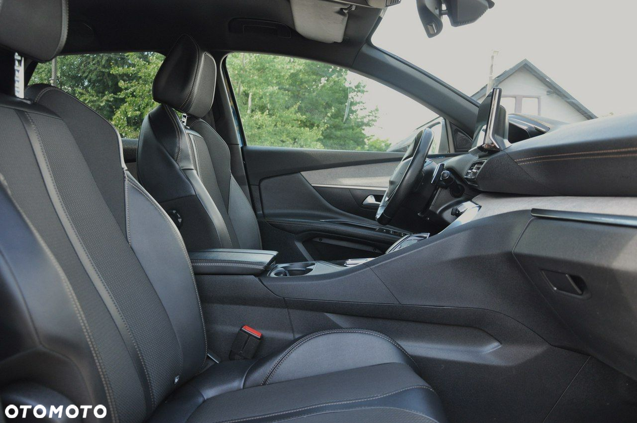 Peugeot 3008 - 17