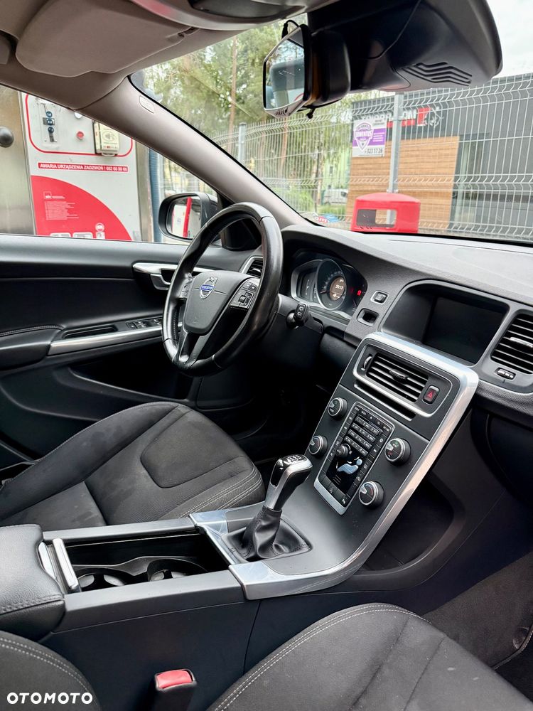 Volvo V60 D2 Drive-E Kinetic - 5