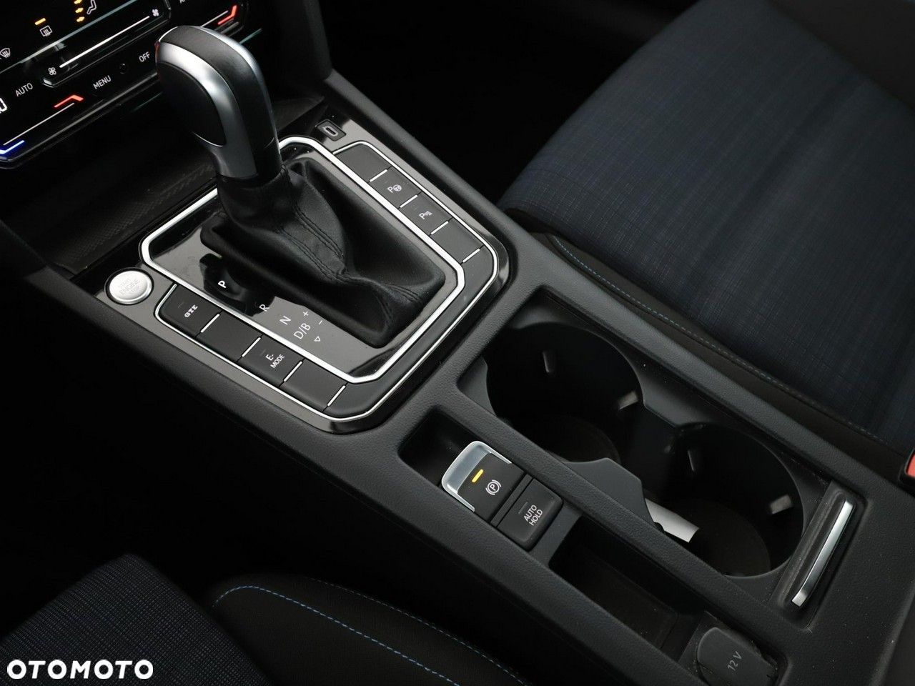 Volkswagen Passat Variant 1.4 TSI Plug-In-Hybrid DSG GTE - 29