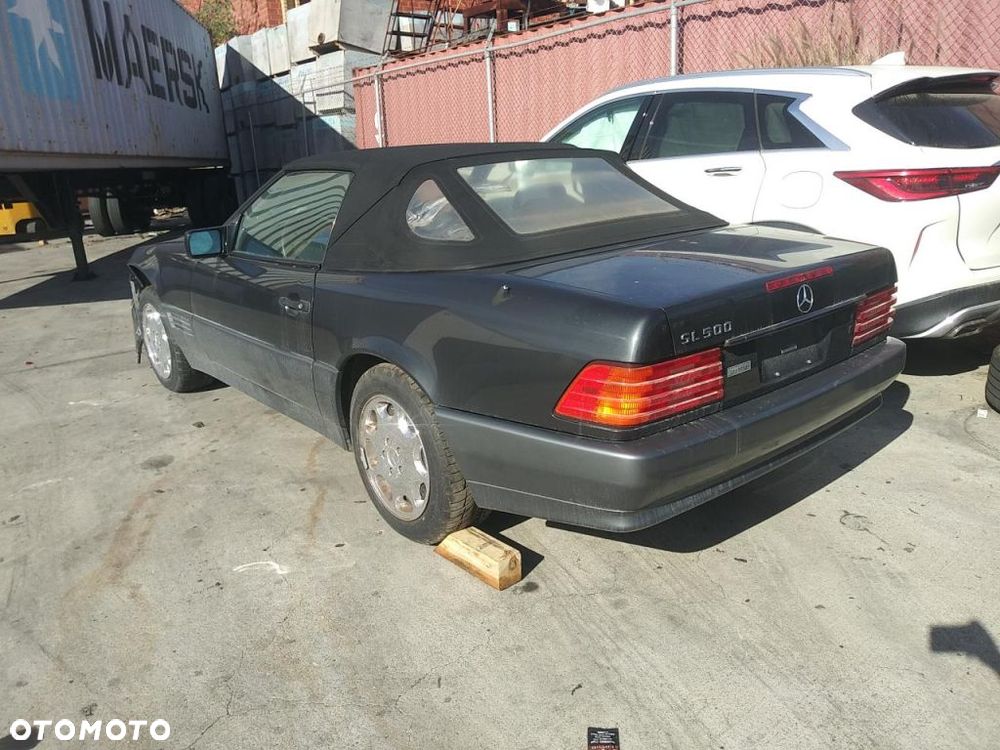 Mercedes-Benz SL - 20