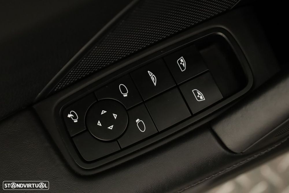 Porsche 911 (992) Carrera - 31