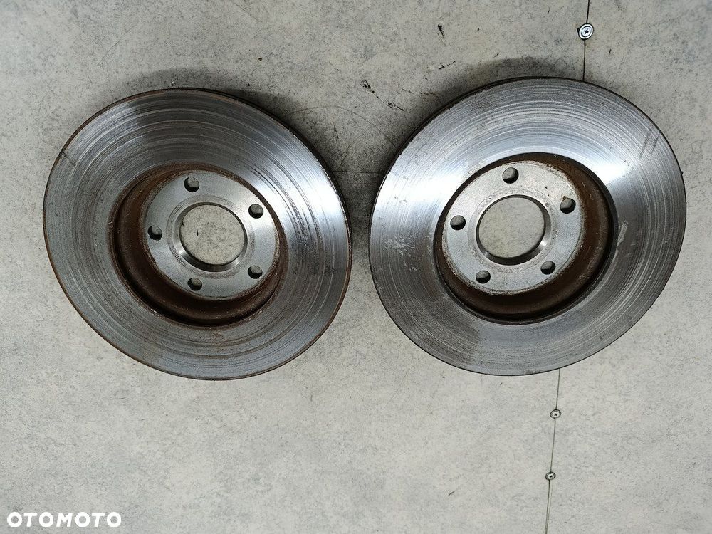TARCZE HAMULCOWE PRZÓD VOLVO C30 09946411 BREMBO 1.6 D - 6