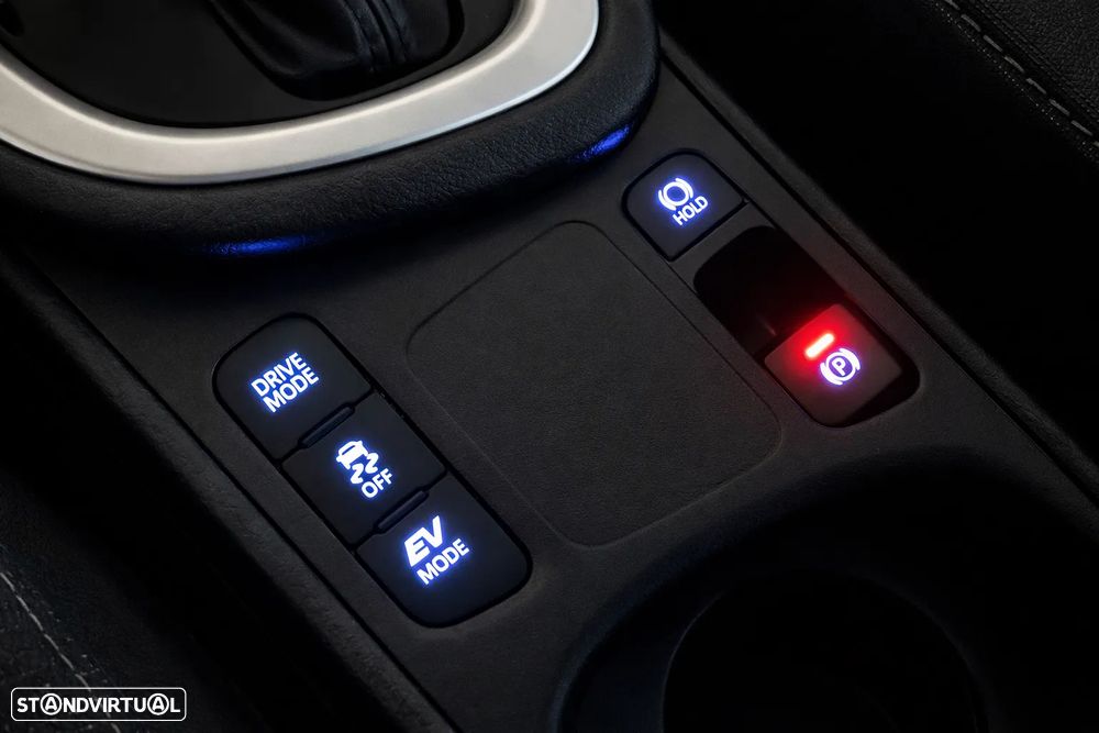 Toyota Yaris 1.5 HDF Comfort Plus - 17