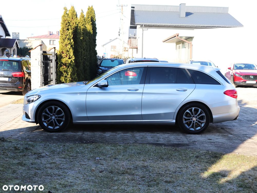 Mercedes-Benz Klasa C 180 Avantgarde - 8