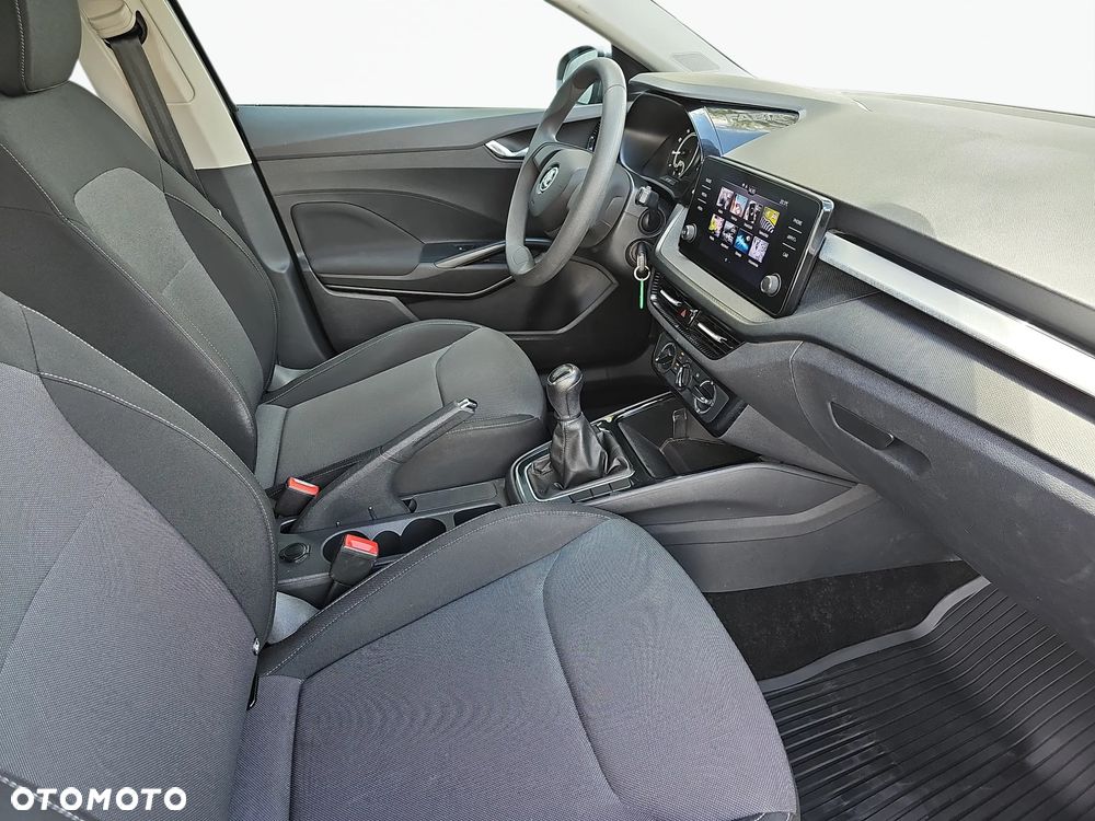 Skoda Fabia 1.0 TSI Ambition - 11