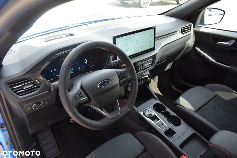 Ford Kuga 1.5 EcoBoost FWD ST-Line X - 8