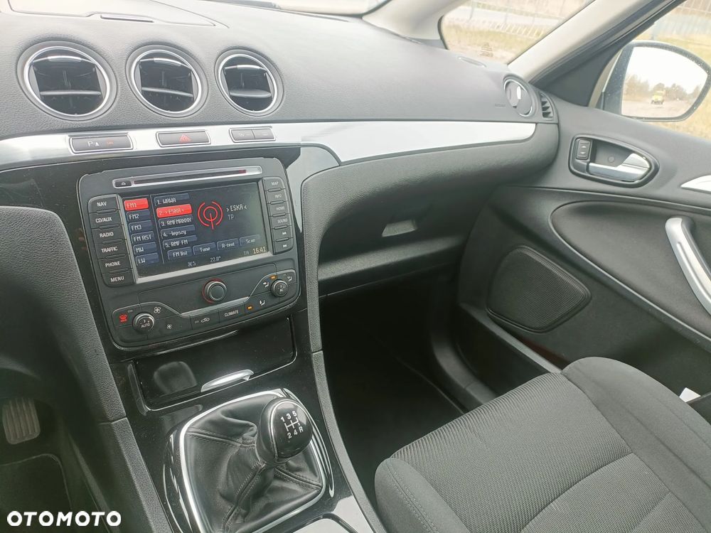 Ford S-Max - 7