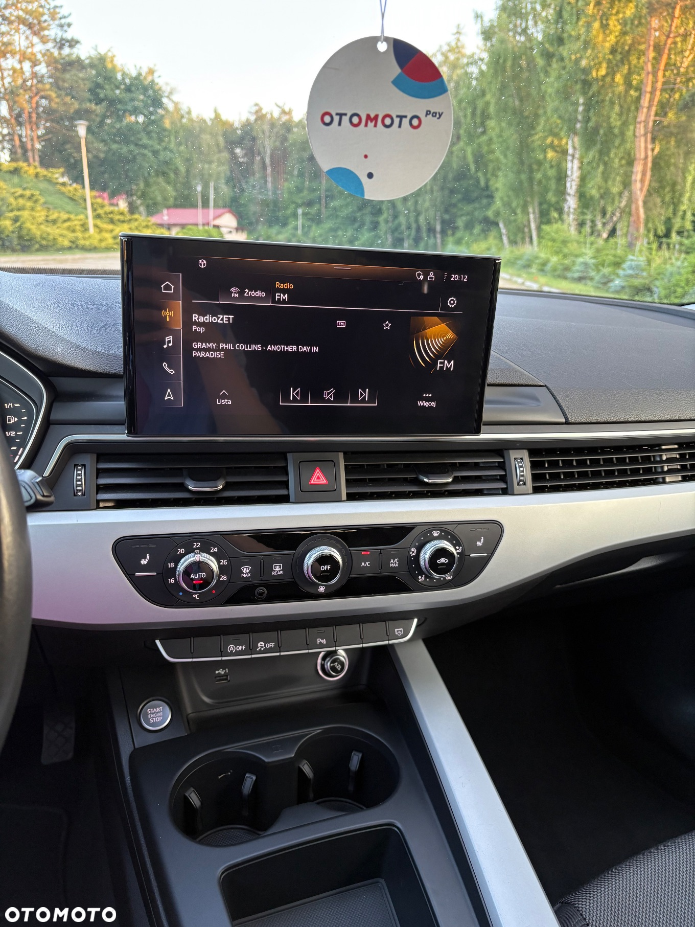 Audi A4 2.0 TDI Design S tronic - 24