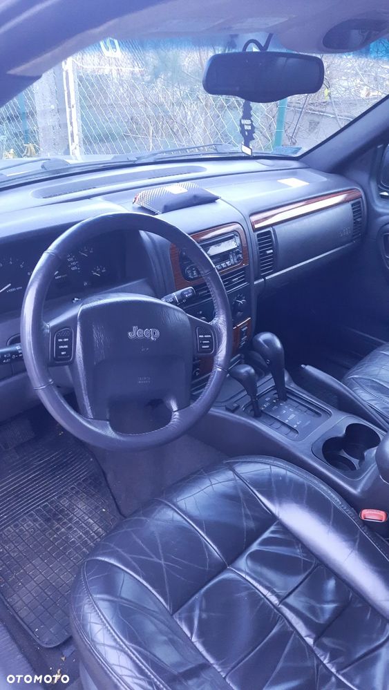 Jeep Grand Cherokee - 5