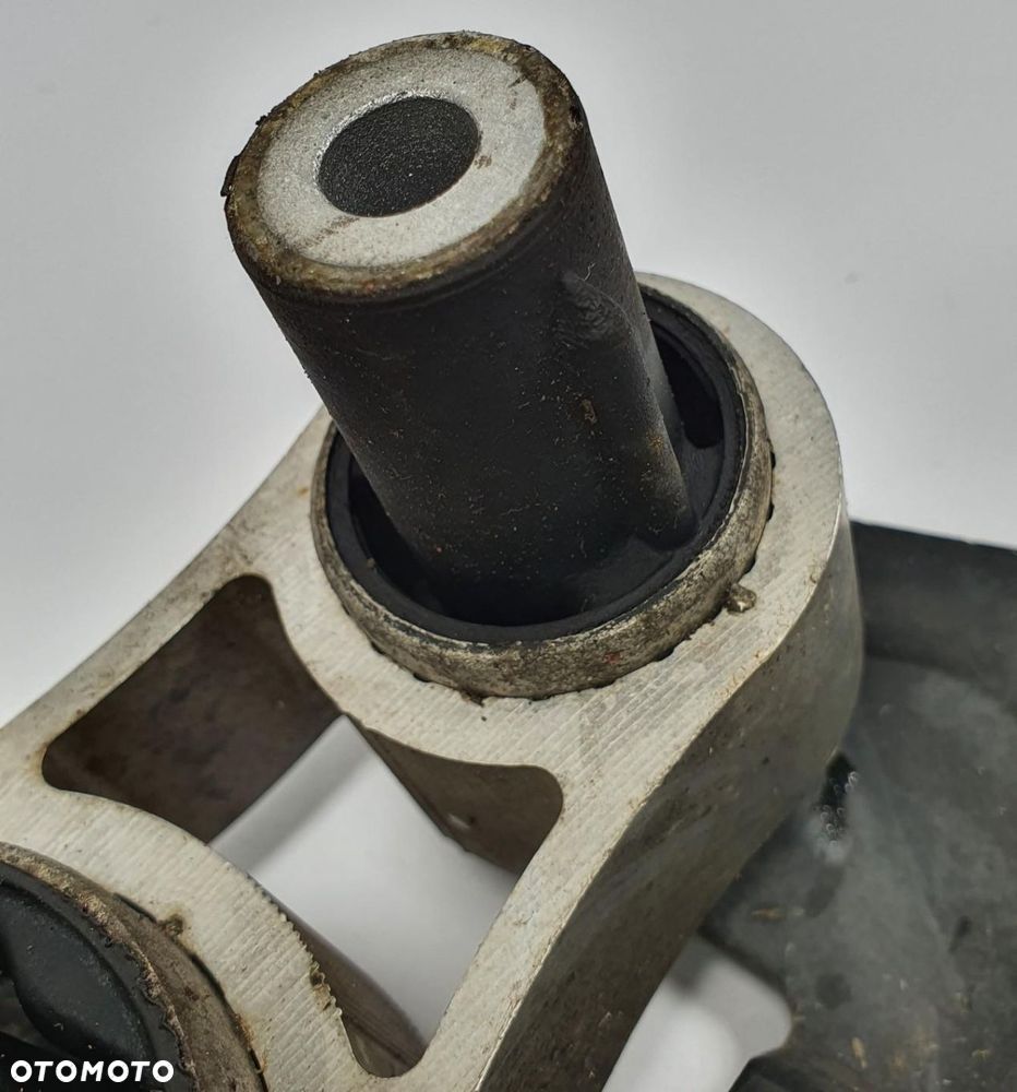 ŁAPA PODUSZKA SKRZYNI FORD B-MAX C1B1-6P082-BB - 4