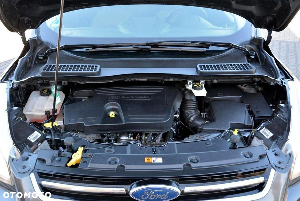 Ford Kuga 2.0 TDCi 4WD Titanium Plus - 38