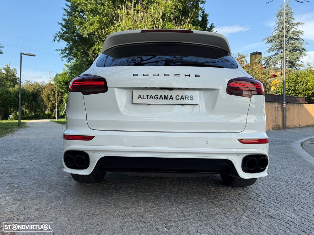 Porsche Cayenne S Tiptronic S - 17