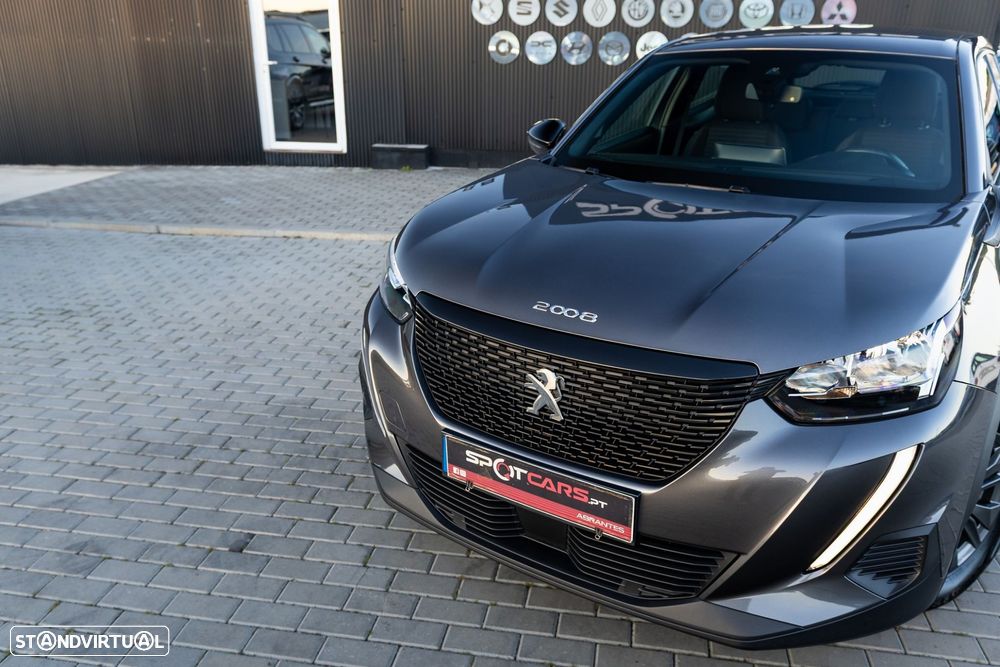 Peugeot 2008 1.2 PureTech Active Pack - 2