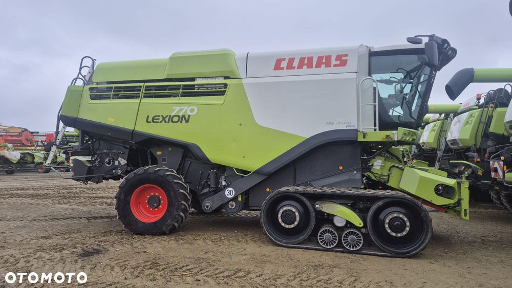 Claas Lexion 770TT z hederem - 4