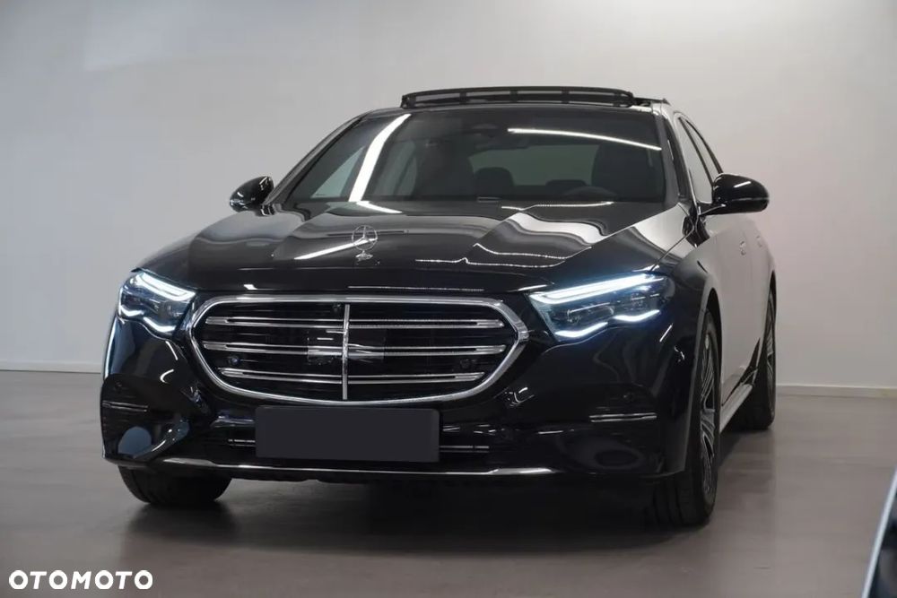 Mercedes-Benz Klasa E 220 d 4Matic 9G-TRONIC - 3