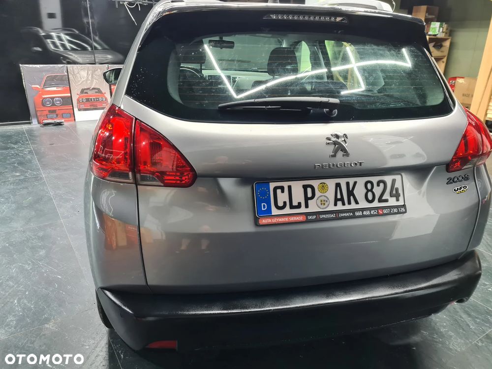 Peugeot 2008 PureTech 82 Style - 21