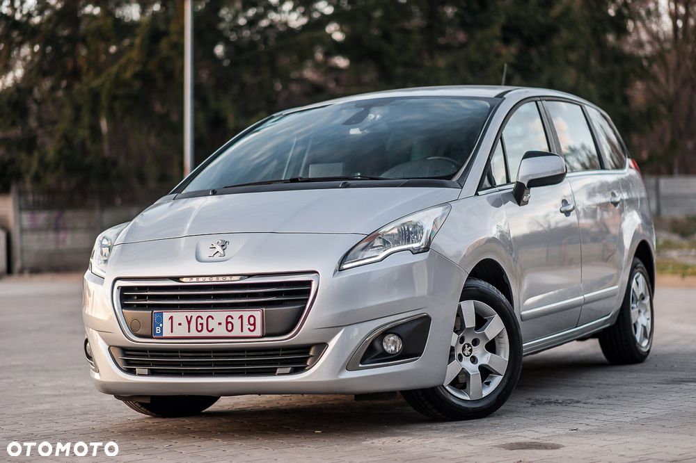 Peugeot 5008 - 1