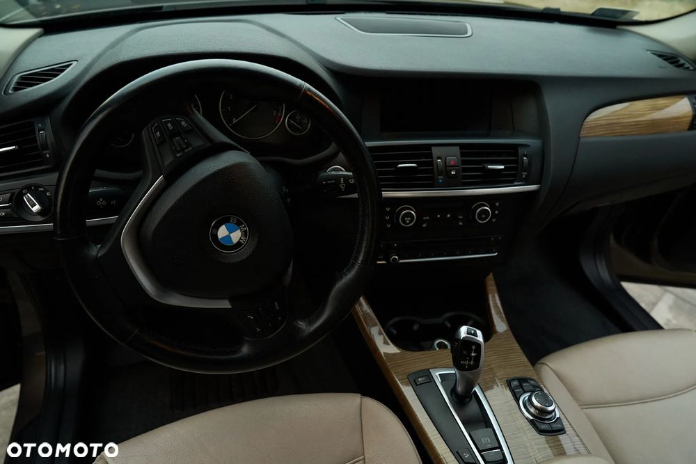 BMW X3 xDrive35i - 25