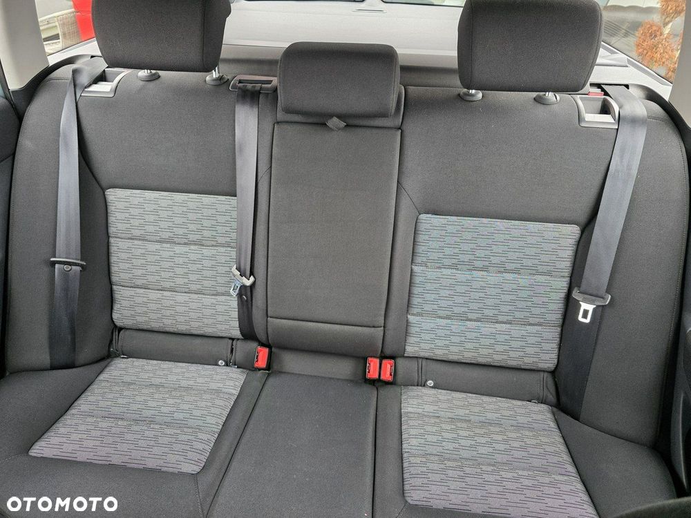 Skoda Octavia - 12