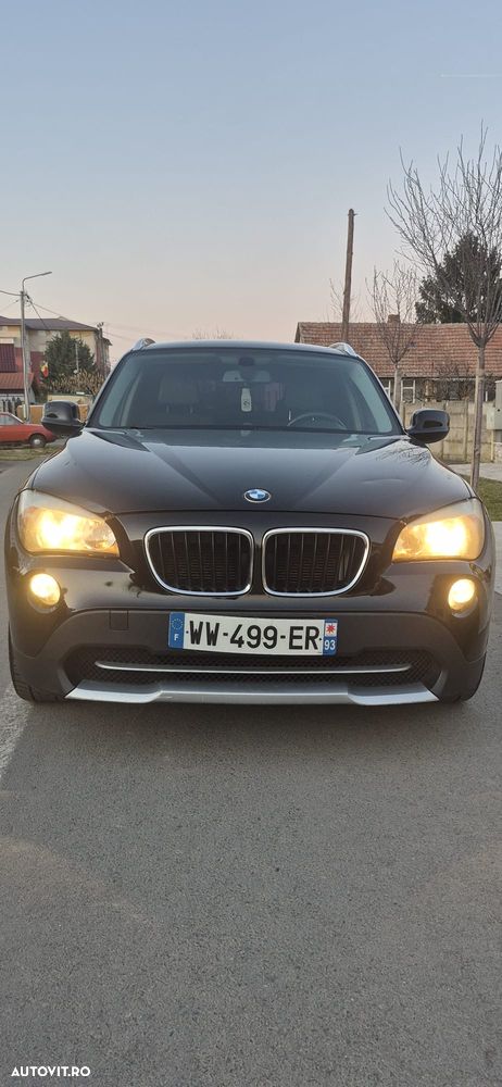 BMW X1 xDrive18d Aut. Sport Line - 3