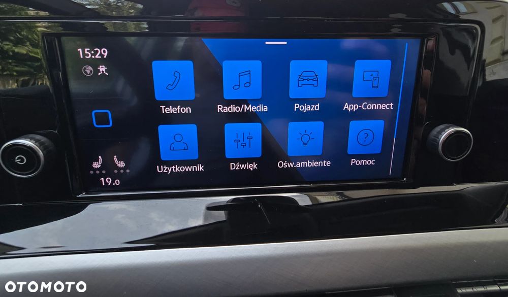 Volkswagen Golf VIII 1.5 TSI EVO Life - 20