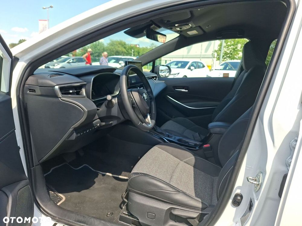 Toyota Corolla 1.8 Hybrid Style - 10