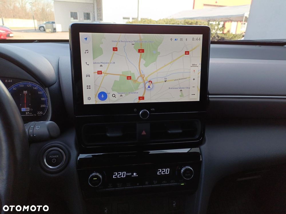 Toyota Yaris Cross Hybrid 1.5 Executive - 17