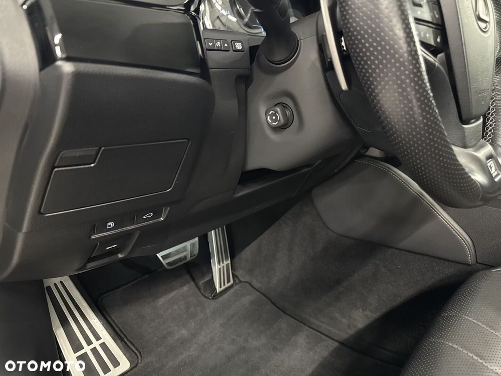 Lexus ES 300h F Sport Edition - 17