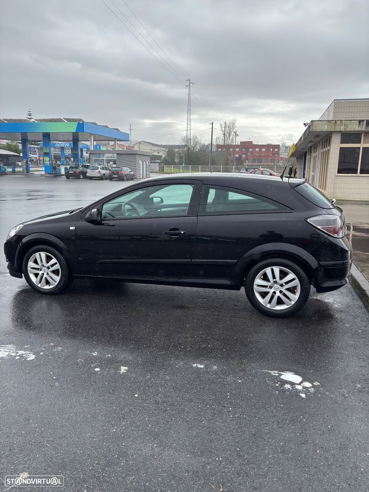 Opel Astra GTC 1.3 CDTI - 1